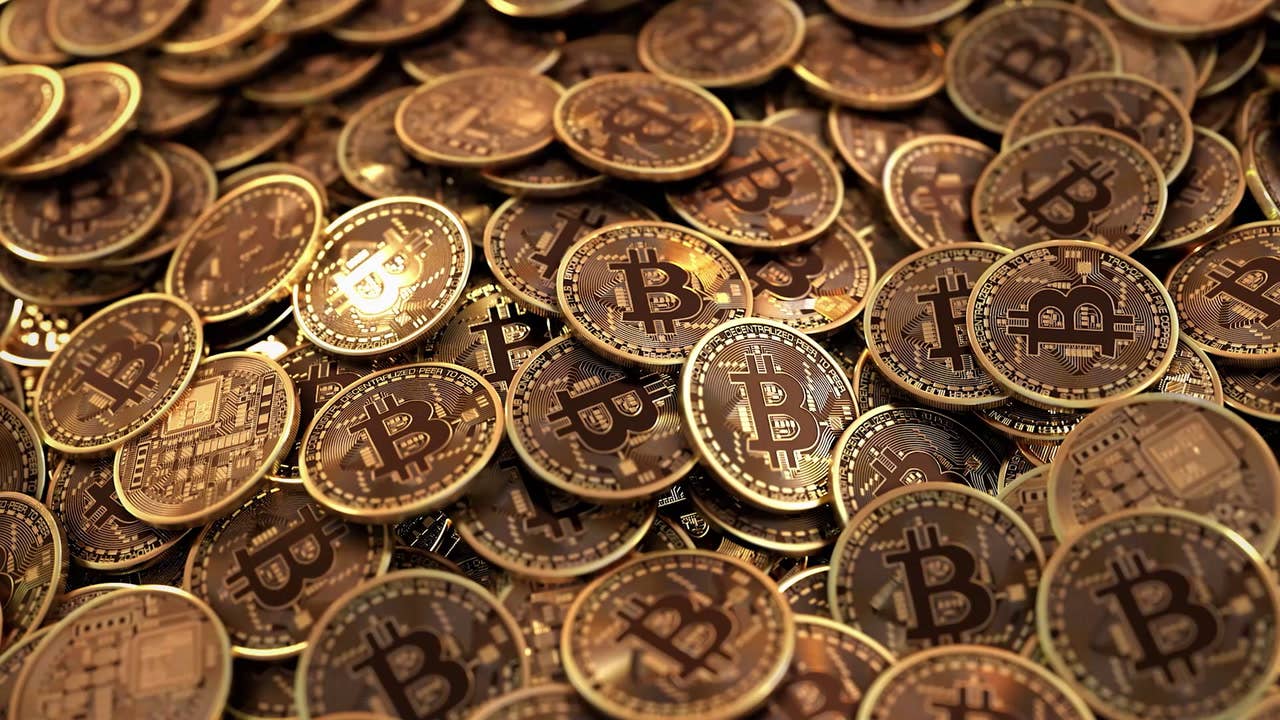 Hut 8 高管抛售价值200万美元的股票