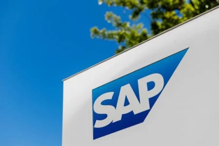 SAP SE (SAP) 股票上涨：第三季度营收突破100亿欧元，云业务增长达26%
