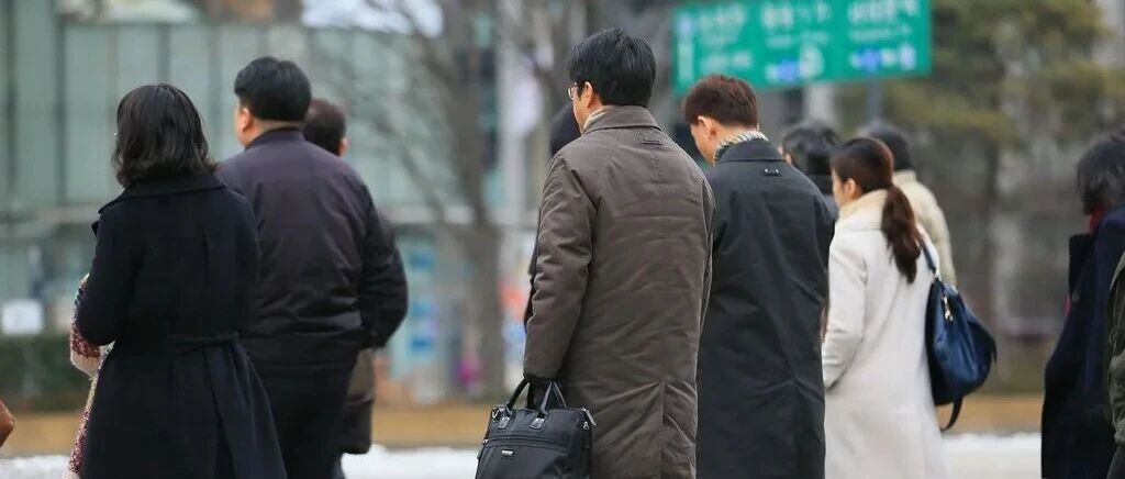 [韩国要闻]韩国月薪超500万韩元劳动者创新高