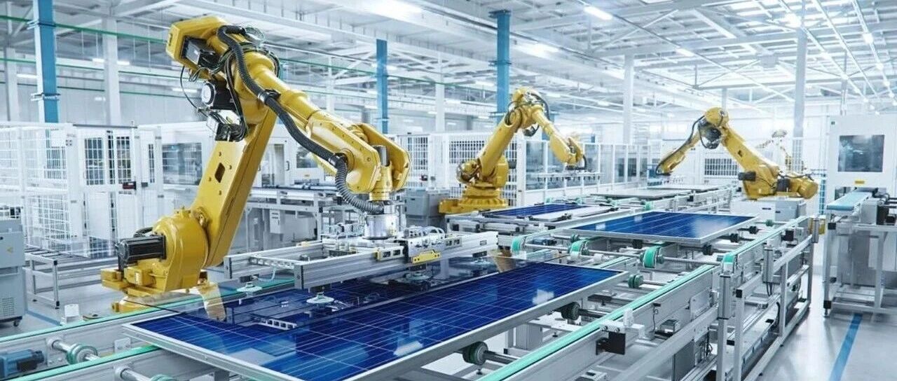 不管是什么行业——电子、五金、模具、服装、家具——老板们聊到AI的时候最关心的不是AI 而是这三个字