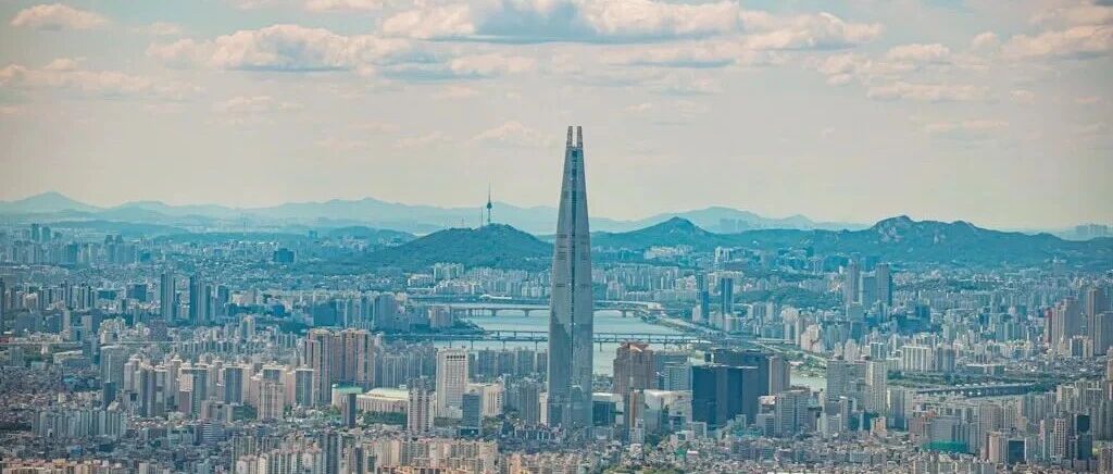 高位放杠杆，暴跌怕踩踏：韩国政府到底在救谁？