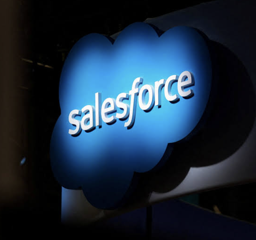 Salesforce大涨!Q3指引超预期,与Anthropic扩大合作|财报见闻