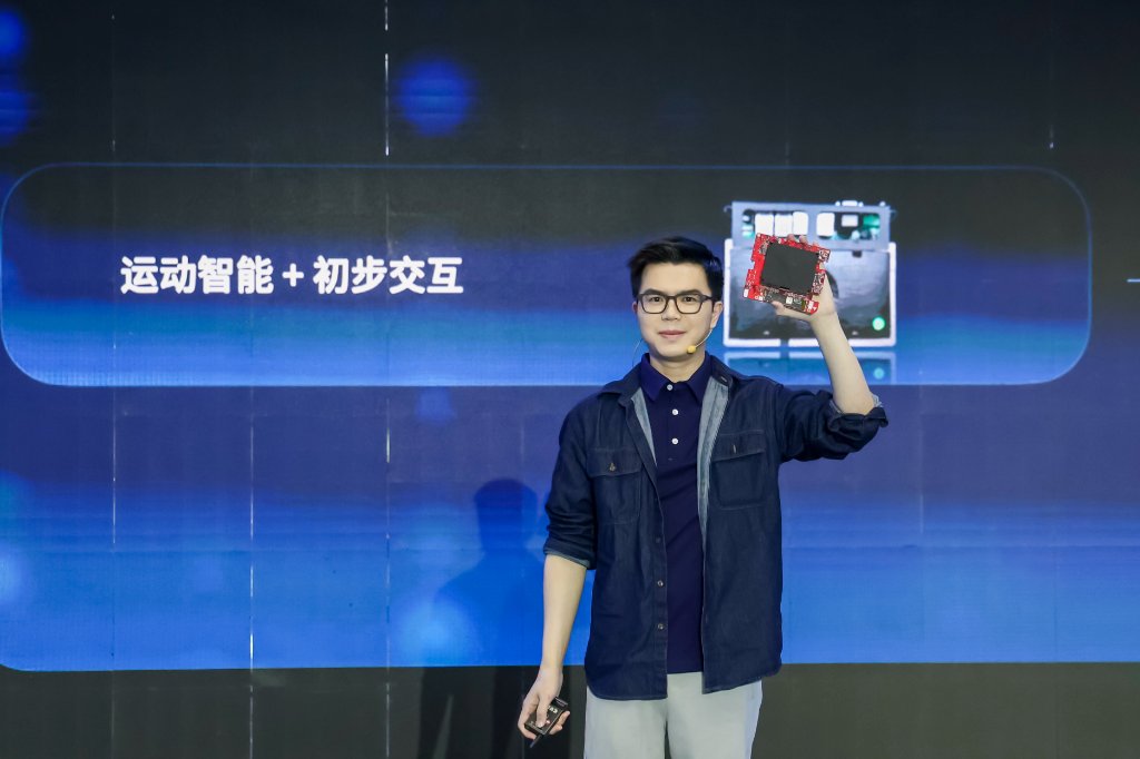 GPT-6 Astra来了,稚晖君为什么说本体越来越重要?