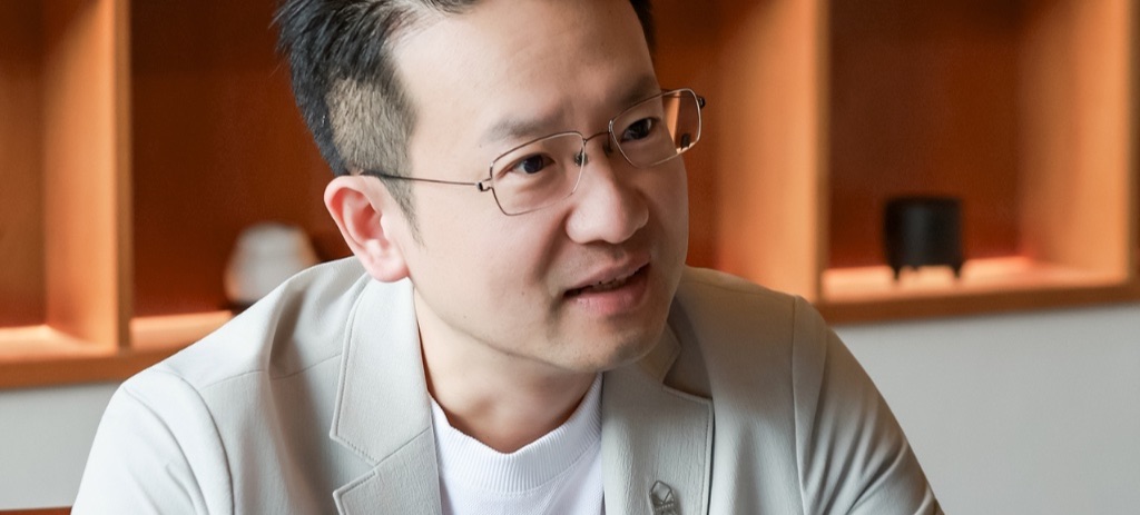 对话智界郭锐:从手机红海看向汽车,热潮下产业变革才刚刚开始